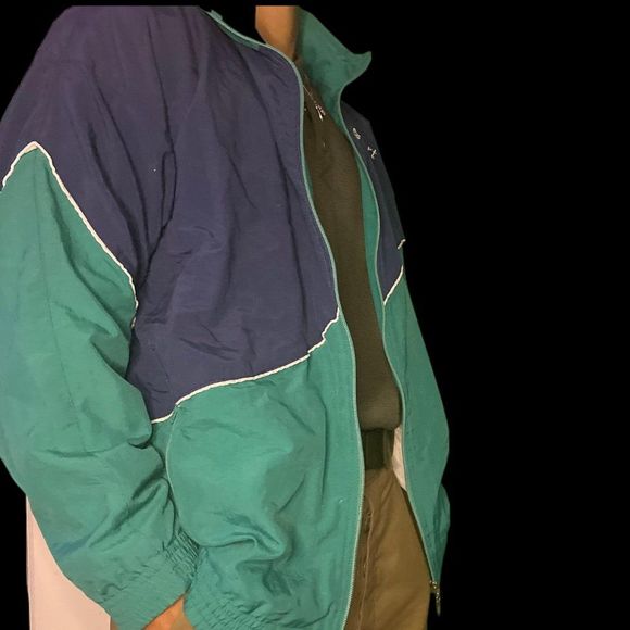 "med sport" embroidered vintage windbreaker - Picture 2 of 5